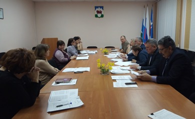 Заседания профильных комиссий