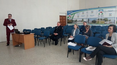 Заседания постоянных профильных комиссий 