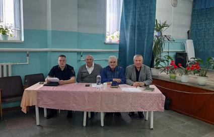 Сход в п. Алтынай